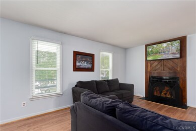 6901 Mason Run Dr, North Chesterfield, VA 23234 - photo 4