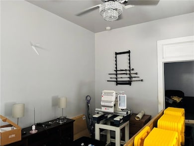 423 Chalmette St, Harvey, LA 70058 - photo 3