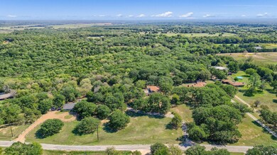 592 River Oaks Ln, Denison, TX 75021 - photo 2