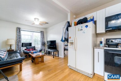 2702 Idlewood Dr, Charlottesville, VA 22901 - photo 5