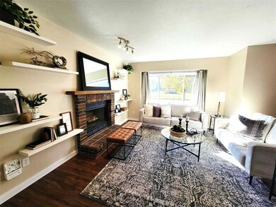 4401 Twana Dr, Des Moines, IA 50310 - photo 4