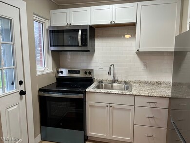 521 Kenwood Dr unit A5, Euclid, OH 44123 - photo 3