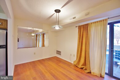 Lafayette Park unit 310, Falls Church, VA 22041 - photo 4