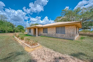 13327 Fm 442 Rd, Needville, TX 77461 - photo 6
