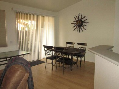 Dining Room / Breakfast Knook