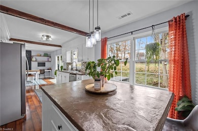 1924 Middlewood Ct, High Point, NC 27265 - photo 5