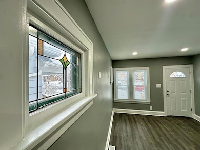 4554 N 37th St, Milwaukee, WI 53209 - photo 5