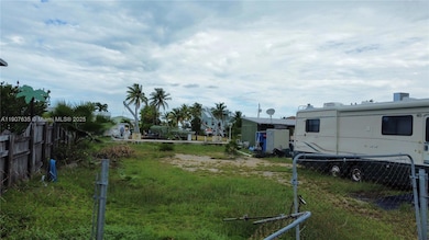 93 N Conch Ave, Duck Key, FL 33050 - photo 2