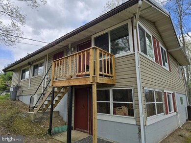 343 Crest Dr, Warfordsburg, PA 17267 - photo 2