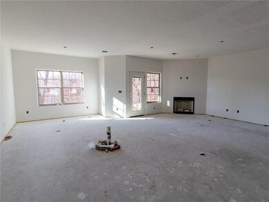 68 Wandsworth Dr, Bella Vista, AR 72715 - photo 2