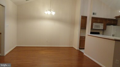 121 Chantilly Ct, Hagerstown, MD 21740 - photo 6