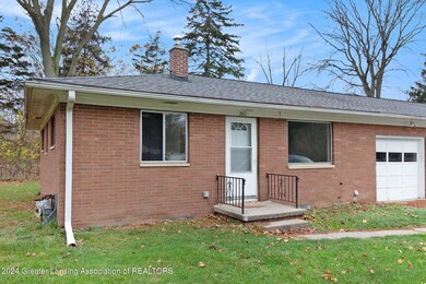 2411 Forest Rd, Lansing, MI 48910 - photo 2