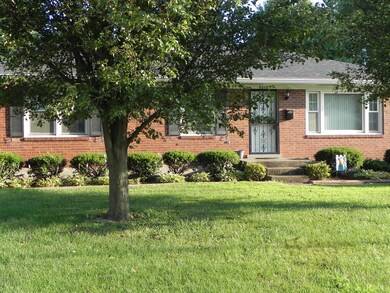 6018 Apex Dr, Louisville, KY 40219 - photo 3