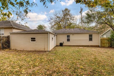 549 S Hillcrest Ave-7