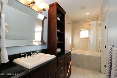 Private Bath in 1st Bedroom