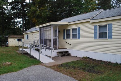 17 Greatstone Dr, Nashua, NH 03063 - photo 4