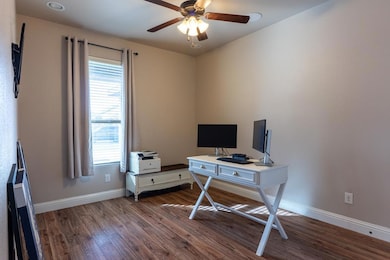 6002 Valley View St, Midland, TX 79705 - photo 5