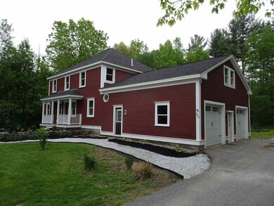 22 Mastin Dr, Newmarket, NH 03857 - photo 2