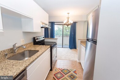 6431 Richmond Hwy unit 204, Alexandria, VA 22306 - photo 2