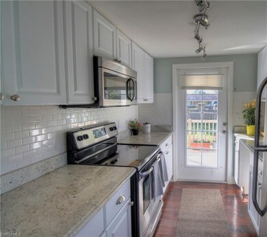 1212 Solana Rd, Naples, FL 34103 - photo 5