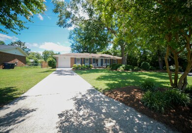 111 Valley Ct, Jacksonville, NC 28540 - photo 2