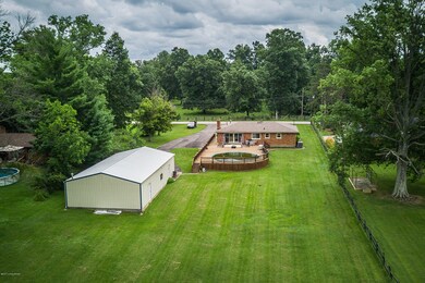 9304 Cedar Creek Rd, Louisville, KY 40228 - photo 5