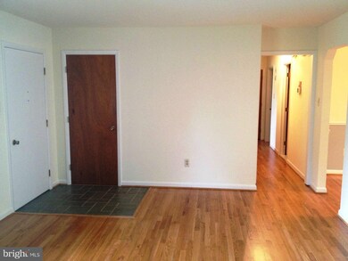 7009 Carmae Rd, Sykesville, MD 21784 - photo 5