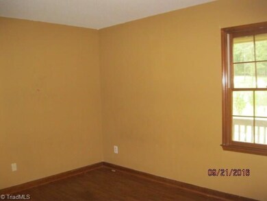 5821 Pisgah Covered Bridge Rd, Asheboro, NC 27205 - photo 4