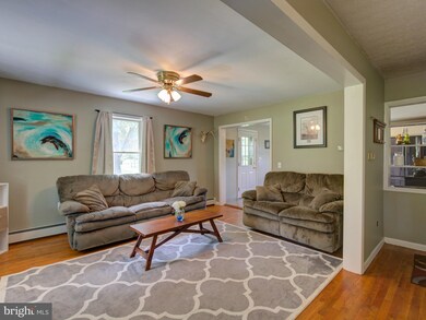 2902 Timber Ridge Rd, Berkeley Springs, WV 25411 - photo 6