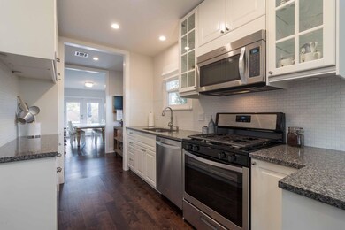 AZA_Listing_Puddy_2229_N_10thSt-10