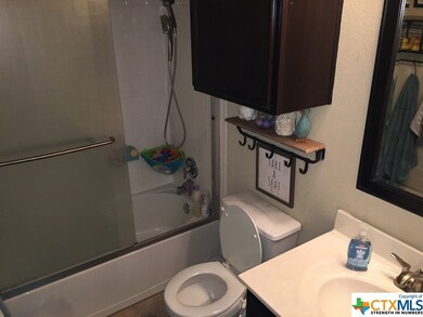 2006 Mike Dr, Copperas Cove, TX 76522 - photo 7