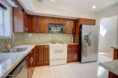 3 Karen Ct, Old Bridge, NJ 08857 - photo 6