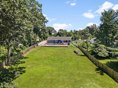 51 Loockerman Ave, Poughkeepsie, NY 12601 - photo 5