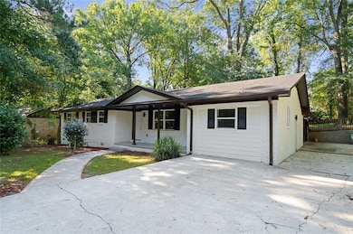 3793 Rainbow Dr, Decatur, GA 30034 - photo 2