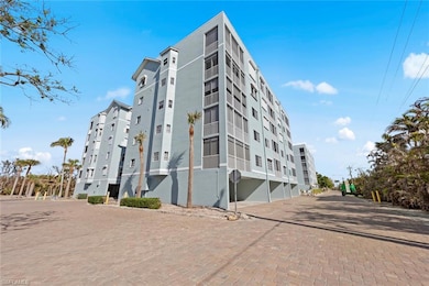 View of apartment building / complex