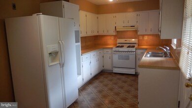 8004 Mclean St, Manassas, VA 20111 - photo 5