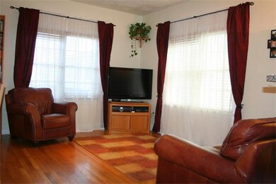 87 Pleasant St unit A, Woburn, MA 01801 - photo 6