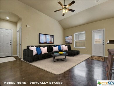 167 Joanne Loop unit A-B, Buda, TX 78610 - photo 4