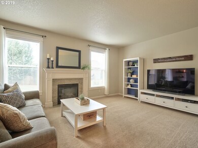 571 E 15th St, Lafayette, OR 97127 - photo 4