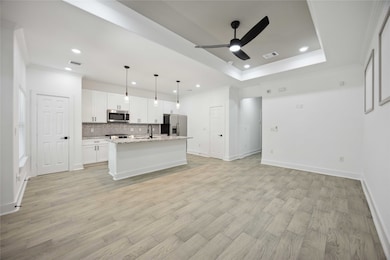 Living/ kitchen