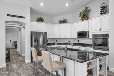 kitchen breakfast bar
