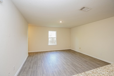 8521 Dosia St, Houston, TX 77051 - photo 3