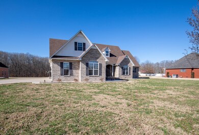 418 Hunters Landing Dr, Manchester, TN 37355 - photo 3
