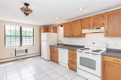 48 Westville Rd unit B4 U12, Plaistow, NH 03865 - photo 4