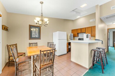 Kitchen/Dining