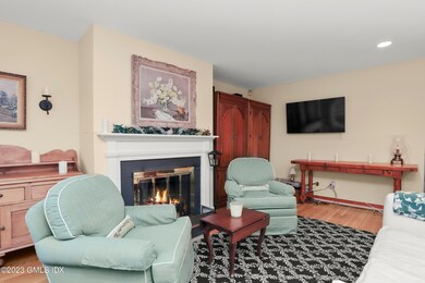 17 Le Grande Ave unit 12, Greenwich, CT 06830 - photo 6