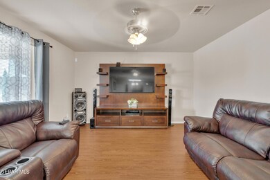 901 Talavera Dr, Horizon City, TX 79928 - photo 7