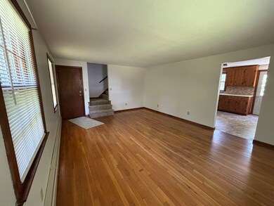 102 Bridge St, Salem, NH 03079 - photo 7