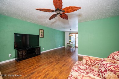 8213 Pennsylvania Run Rd, Louisville, KY 40228 - photo 6