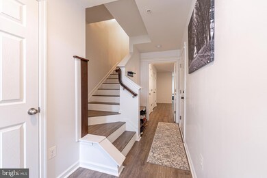 8524 Stansbury Lake Dr, Baltimore, MD 21222 - photo 3